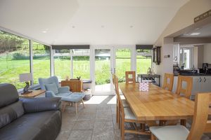 Dining Room- click for photo gallery